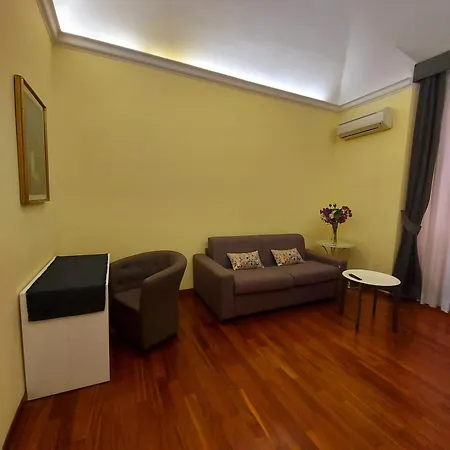 Vatican Apartman *